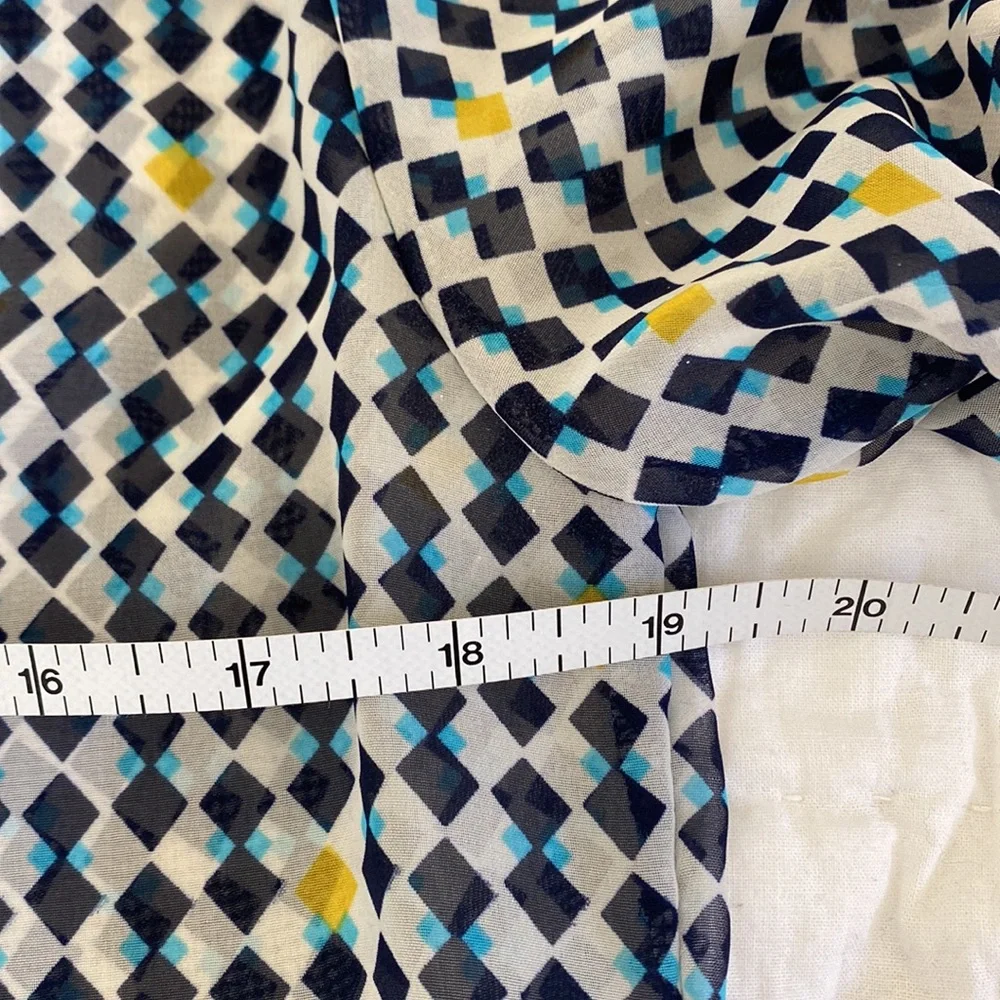 Pretty Geometric Pattern Blouse from Pleione size Small - Picture 7 of 8